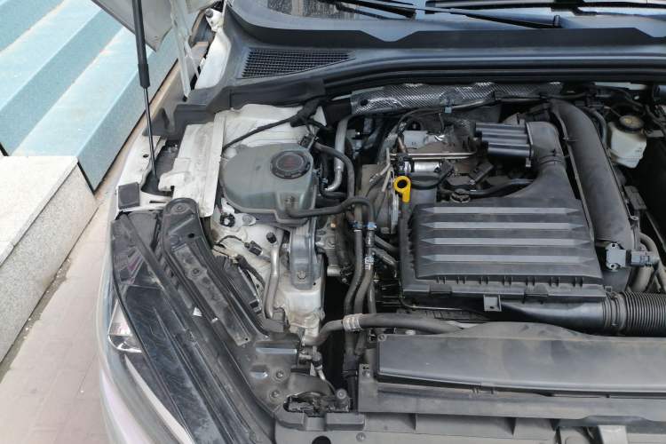 Used Volkswagen Lamando 2022 Lavida L 280TSI DSG Cool & Spicy Edition Engine Bay Right