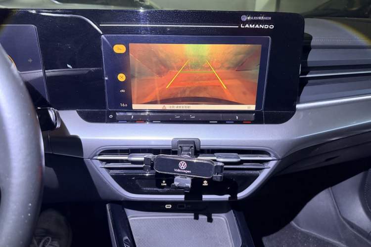 Used Volkswagen Lamando 2022 Lingdu L 280TSI DSG Spicy Edition Audio And AC Panel