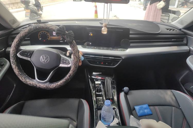 Used Volkswagen Lamando 2022 Lingdu L 280TSI DSG Spicy Edition Center Console