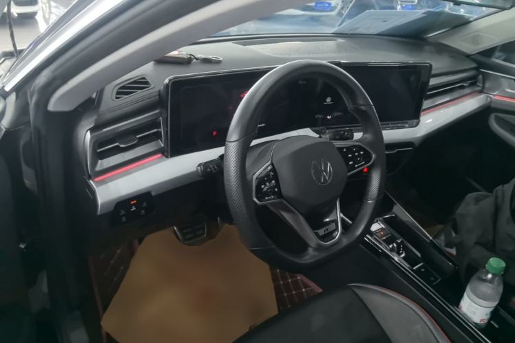 Used Volkswagen Lamando 2022 Lavida L 280TSI DSG Cool & Spicy Edition Center Console