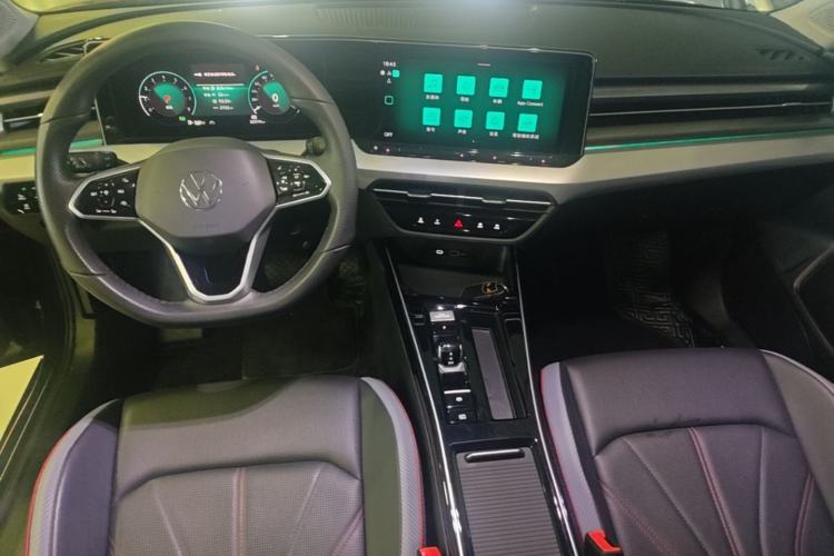 Used Volkswagen Lamando 2022 Lavida L 280TSI DSG Cool & Spicy Edition Center Console