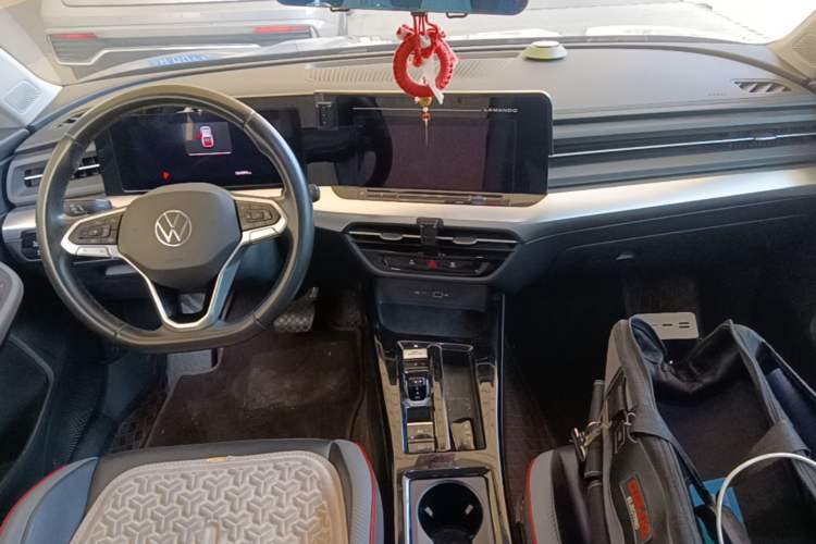 Used Volkswagen Lamando 2022 Lingdu L 280TSI DSG Spicy Edition Center Console