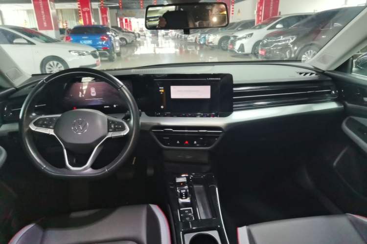 Used Volkswagen Lamando 2022 Lingdu L 280TSI DSG Spicy Edition Center Console