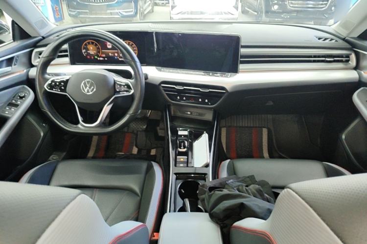 Used Volkswagen Lamando 2022 Lavida L 280TSI DSG Cool & Spicy Edition Center Console