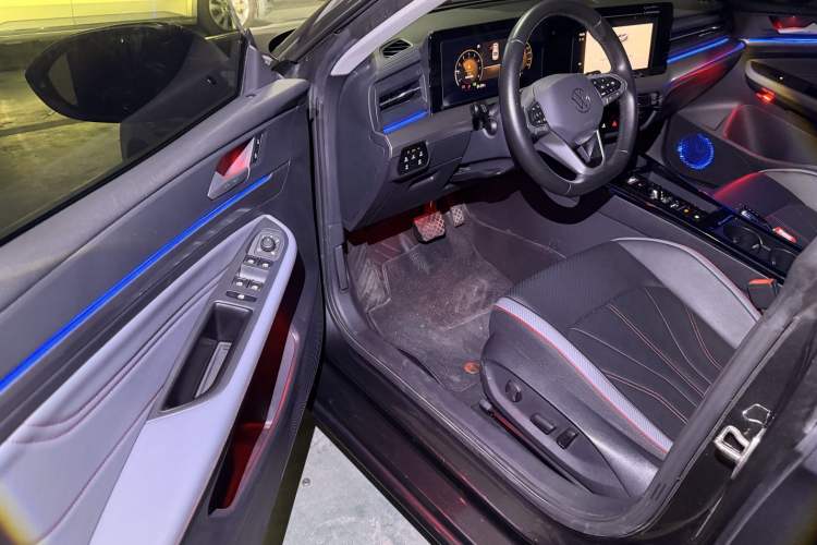 Used Volkswagen Lamando 2022 Lingdu L 280TSI DSG Spicy Edition Driver Seat