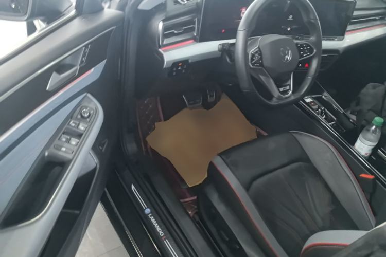 Used Volkswagen Lamando 2022 Lavida L 280TSI DSG Cool & Spicy Edition Driver Seat