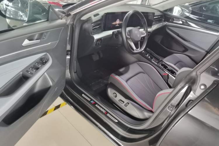Used Volkswagen Lamando 2022 Lingdu L 280TSI DSG Spicy Edition Driver Seat