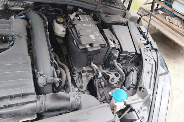 Used Volkswagen Lamando 2022 Lavida L 280TSI DSG Cool & Spicy Edition Engine Bay Left