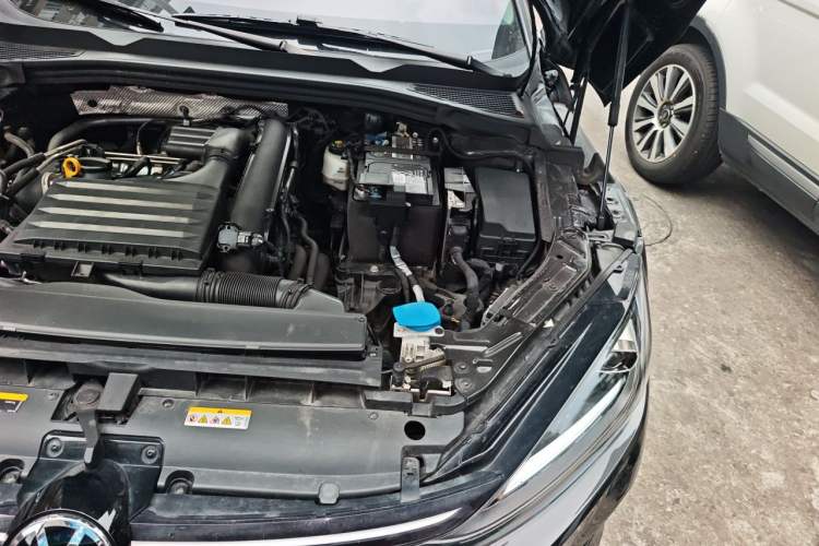 Used Volkswagen Lamando 2022 Lavida L 280TSI DSG Cool & Spicy Edition Engine Bay Left
