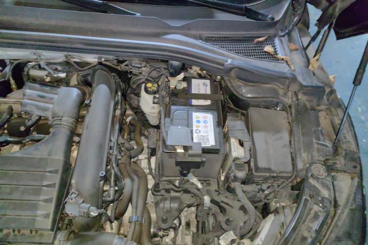 Used Volkswagen Lamando 2022 Lavida L 280TSI DSG Cool & Spicy Edition Engine Bay Left