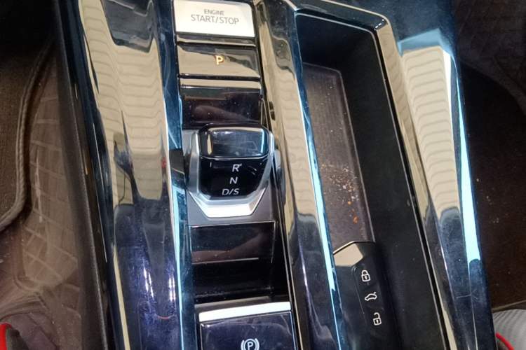 Used Volkswagen Lamando 2022 Lingdu L 280TSI DSG Spicy Edition Gear Lever