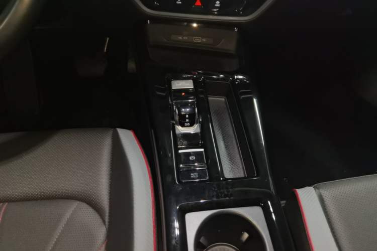 Used Volkswagen Lamando 2022 Lingdu L 280TSI DSG Spicy Edition Gear Lever