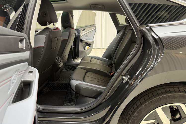 Used Volkswagen Lamando 2022 Lavida L 280TSI DSG Cool & Spicy Edition Interior 3