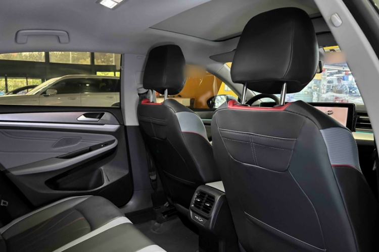 Used Volkswagen Lamando 2022 Lavida L 280TSI DSG Cool & Spicy Edition Interior 9