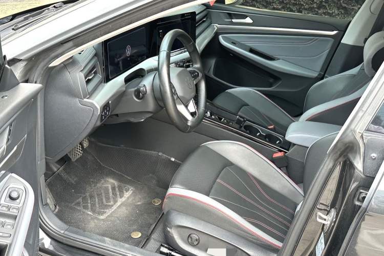 Used Volkswagen Lamando 2022 Lingdu L 280TSI DSG Spicy Edition Left Front Seat