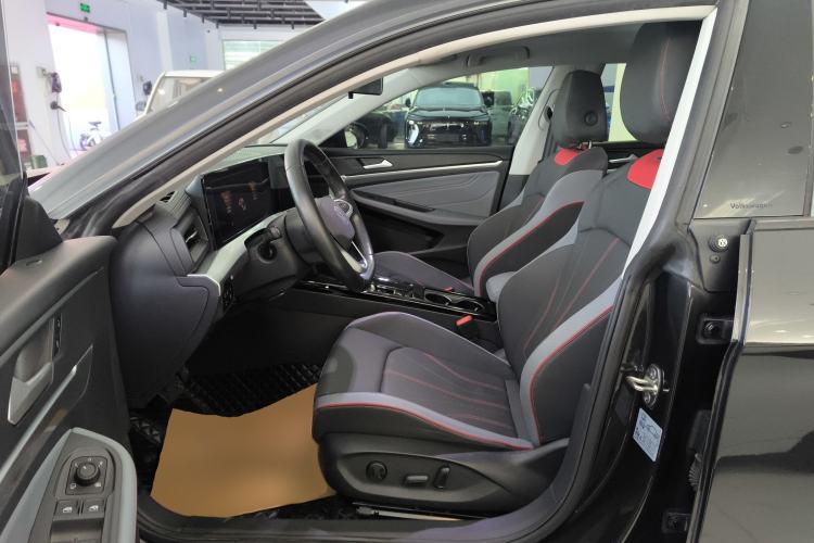 Used Volkswagen Lamando 2022 Lingdu L 280TSI DSG Spicy Edition Left Front Seat