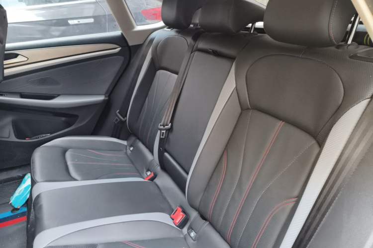 Used Volkswagen Lamando 2022 Lavida L 280TSI DSG Cool & Spicy Edition Left Rear Seat