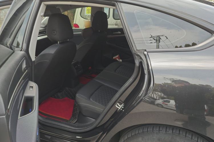 Used Volkswagen Lamando 2022 Lavida L 280TSI DSG Hot Edition Left Rear Seat