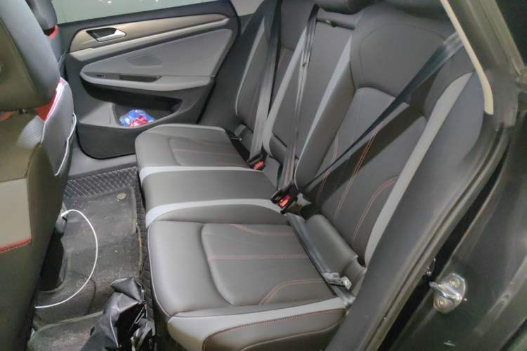 Used Volkswagen Lamando 2022 Lavida L 280TSI DSG Cool & Spicy Edition Left Rear Seat