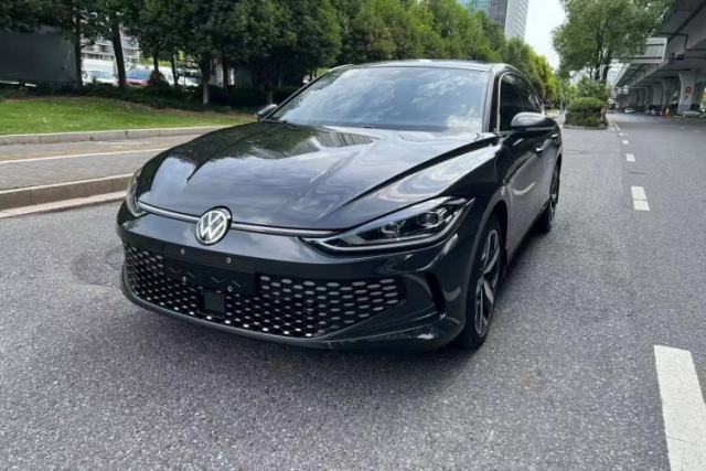 Używany Volkswagen Lamando 2022 Lavida L 280TSI DSG Cool & Spicy Edition