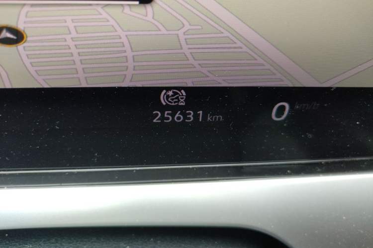 Used Volkswagen Lamando 2022 Lavida L 280TSI DSG Hot Edition Odometer Close Up