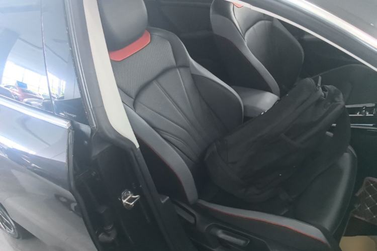 Used Volkswagen Lamando 2022 Lavida L 280TSI DSG Cool & Spicy Edition Right Front Seat