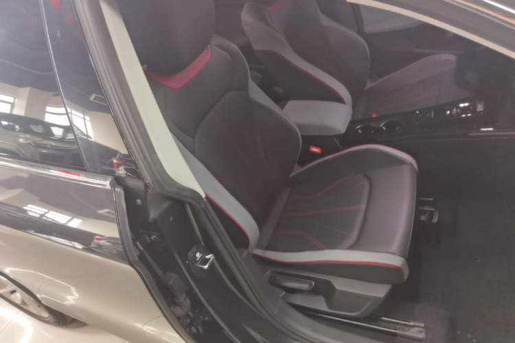 Used Volkswagen Lamando 2022 Lingdu L 280TSI DSG Spicy Edition Right Front Seat