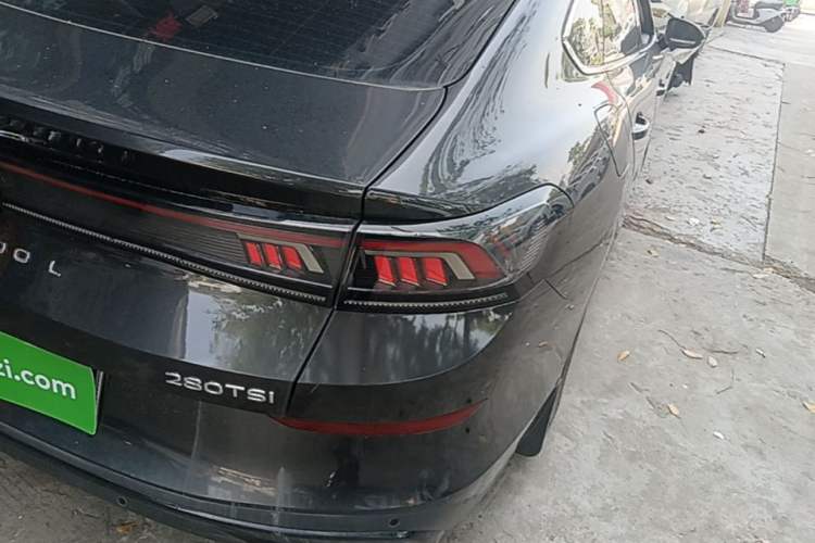 Used Volkswagen Lamando 2022 Lingdu L 280TSI DSG Spicy Edition Right Rear Taillight