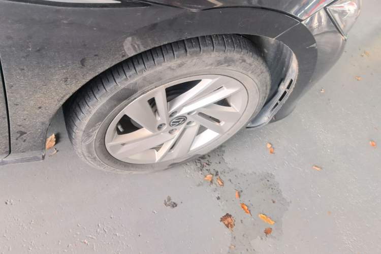 Used Volkswagen Lamando 2022 Lingdu L 280TSI DSG Spicy Edition Right Rear Wheel Hub
