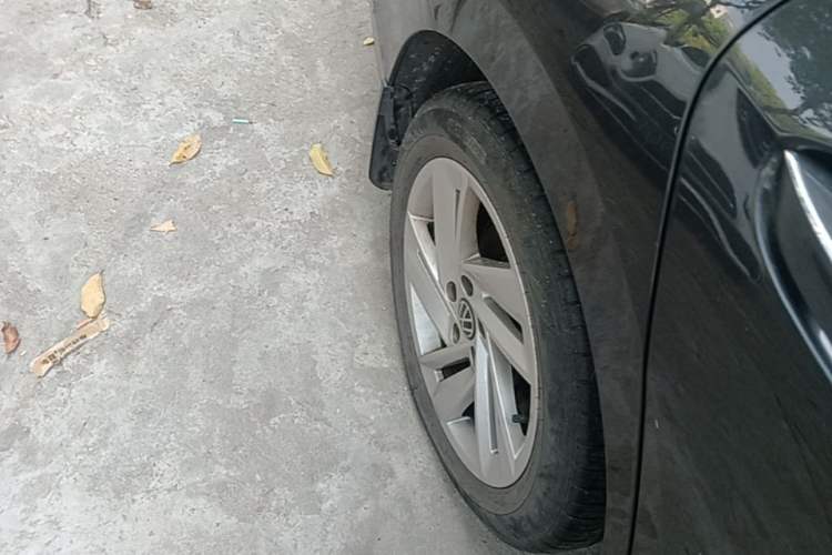 Used Volkswagen Lamando 2022 Lingdu L 280TSI DSG Spicy Edition Right Rear Wheel Hub