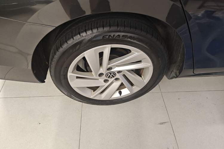 Used Volkswagen Lamando 2022 Lingdu L 280TSI DSG Spicy Edition Right Rear Wheel Hub