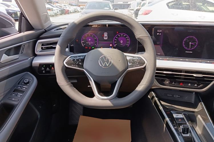 Used Volkswagen Lamando 2022 Lavida L 280TSI DSG Cool & Spicy Edition Steering Wheel