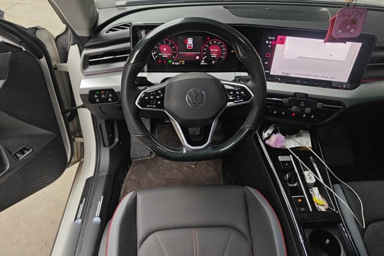 Used Volkswagen Lamando 2022 Lavida L 280TSI DSG Cool & Spicy Edition Steering Wheel