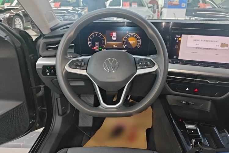 Used Volkswagen Lamando 2022 Lavida L 280TSI DSG Hot Edition Steering Wheel
