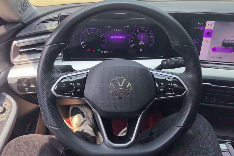 Used Volkswagen Lamando 2022 Lavida L 280TSI DSG Cool & Spicy Edition Steering Wheel
