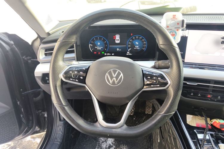 Used Volkswagen Lamando 2022 Lavida L 280TSI DSG Cool & Spicy Edition Steering Wheel