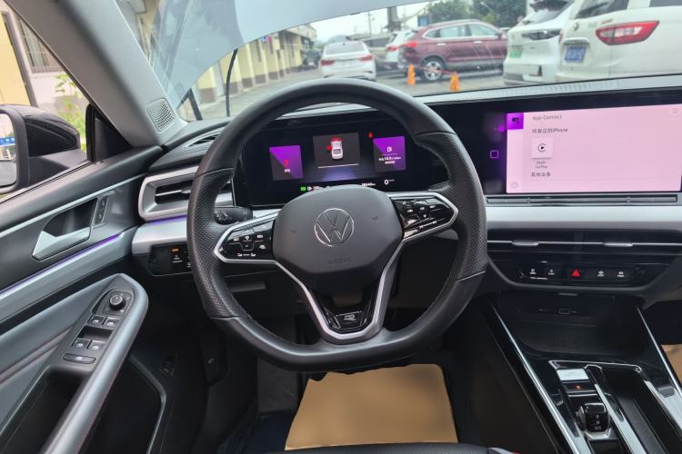 Used Volkswagen Lamando 2022 Lavida L 280TSI DSG Cool & Spicy Edition Steering Wheel