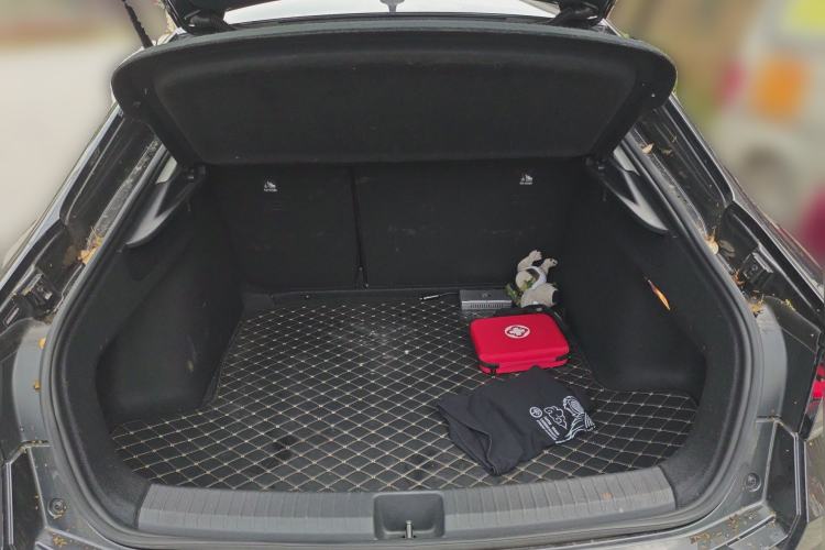 Used Volkswagen Lamando 2022 Lavida L 280TSI DSG Hot Edition Trunk