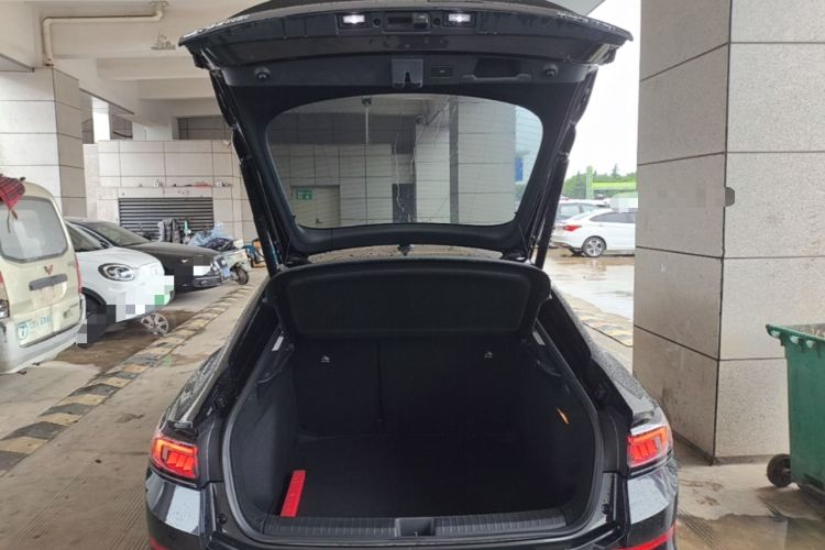Used Volkswagen Lamando 2022 Lavida L 280TSI DSG Cool & Spicy Edition Trunk