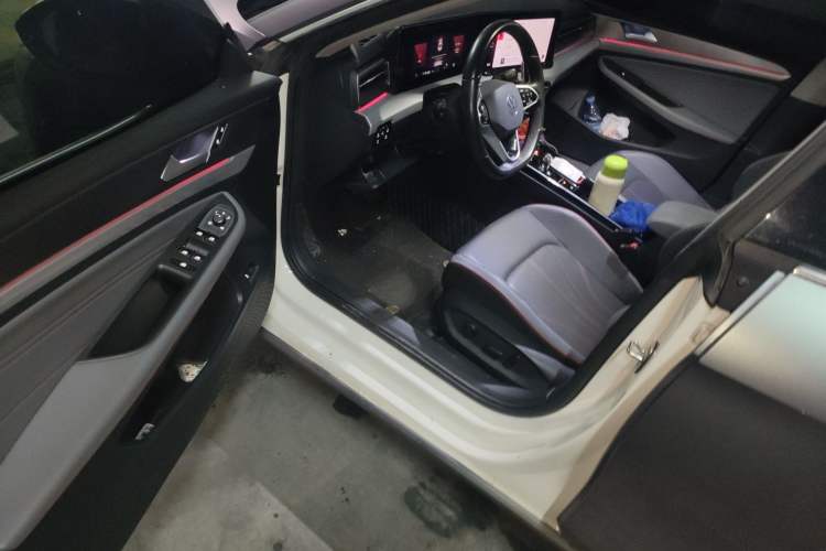 Used Volkswagen Lamando 2022 Lavida L 280TSI DSG Cool & Spicy Edition Interior 3