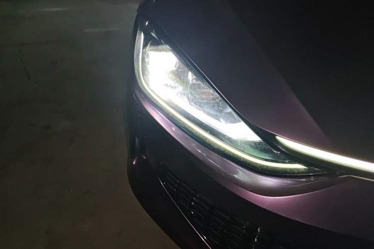 Used Volkswagen Lamando 2022 Lavida L 280TSI DSG Cool & Spicy Edition Right Front Headlight