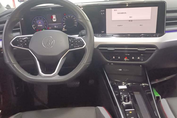 Used Volkswagen Lamando 2022 Lavida L 280TSI DSG Cool & Spicy Edition Audio And AC Panel