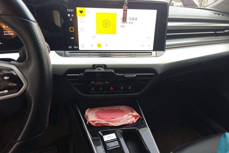 Used Volkswagen Lamando 2022 Lingdu L 280TSI DSG Ultra-Spicy Flagship Edition Audio And AC Panel