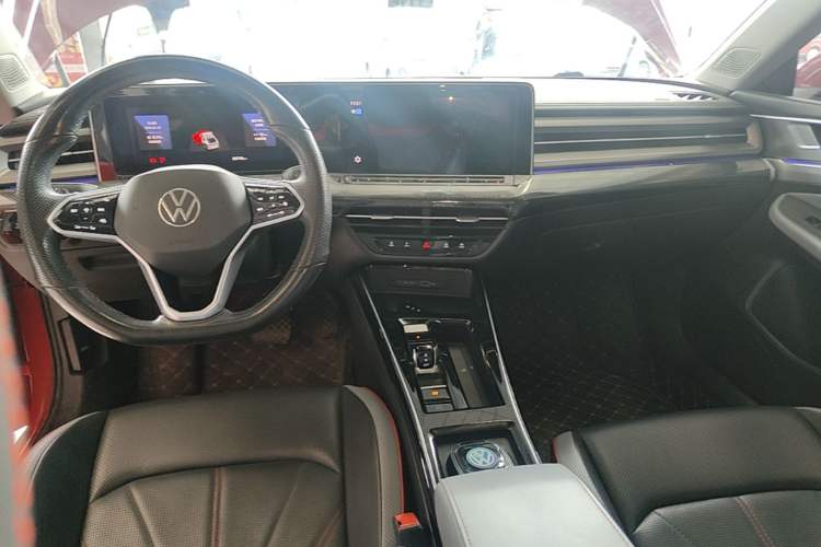 Used Volkswagen Lamando 2022 Lavida L 280TSI DSG Cool & Spicy Edition Center Console