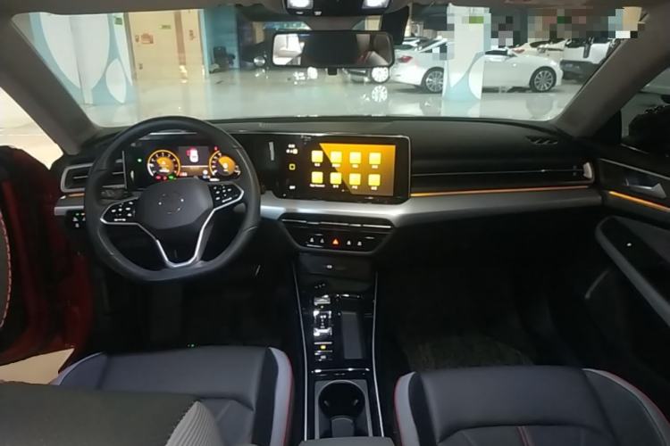 Used Volkswagen Lamando 2022 Lavida L 280TSI DSG Cool & Spicy Edition Center Console
