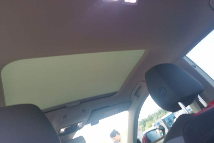 Used Volkswagen Lamando 2022 Lingdu L 280TSI DSG Spicy Edition Headliner
