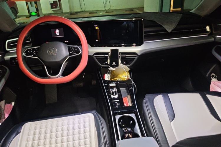 Used Volkswagen Lamando 2022 Lavida L 280TSI DSG Cool & Spicy Edition Interior 2