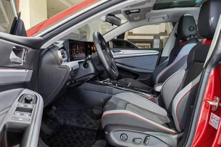 Used Volkswagen Lamando 2022 Lavida L 280TSI DSG Cool & Spicy Edition Interior 2