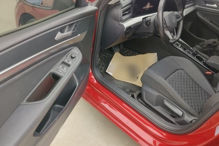 Used Volkswagen Lamando 2022 Lavida L 280TSI DSG Hot Edition Interior 3