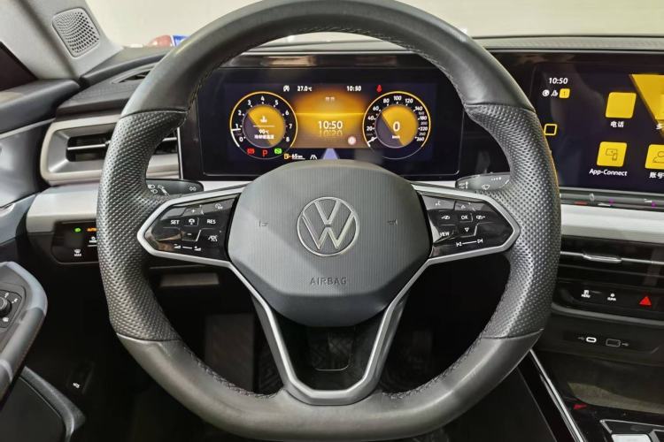 Used Volkswagen Lamando 2022 Lavida L 280TSI DSG Cool & Spicy Edition Interior 9